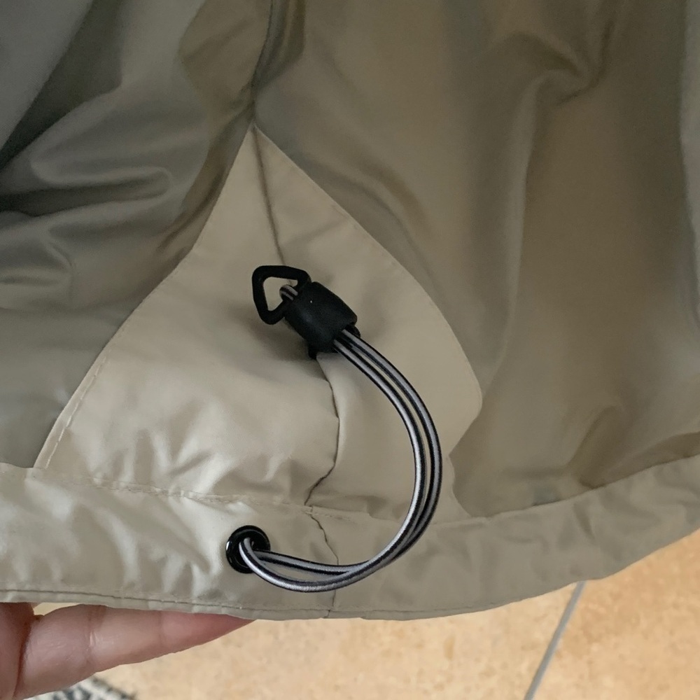 Sorel woman’s Blue and Cream Raincoat - Picture 7 of 14